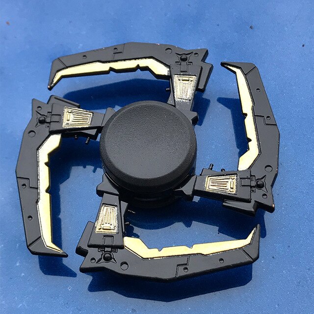 R118 Bearing Adult Spinner Gyro Sniper Tri Finger Spinner Metal Toys for Children Spinner Ring Smoke Bomb Pan Shape