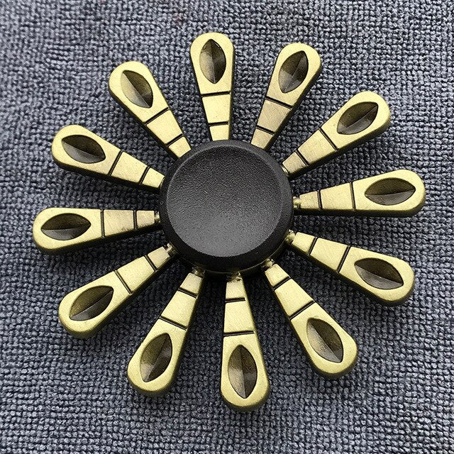 Bronze Superman Finger Spinner Toys for Children Thor Hammer Alloy Metal Hand Tri Spinner Ring for Adults Toys