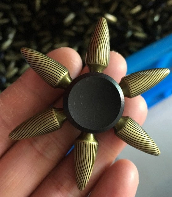 Bronze Superman Finger Spinner Toys for Children Thor Hammer Alloy Metal Hand Tri Spinner Ring for Adults Toys